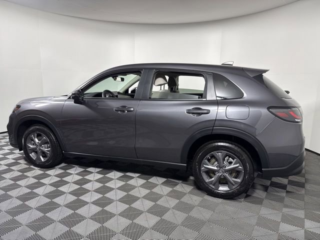 New 2026 Honda HR-V LX image 4