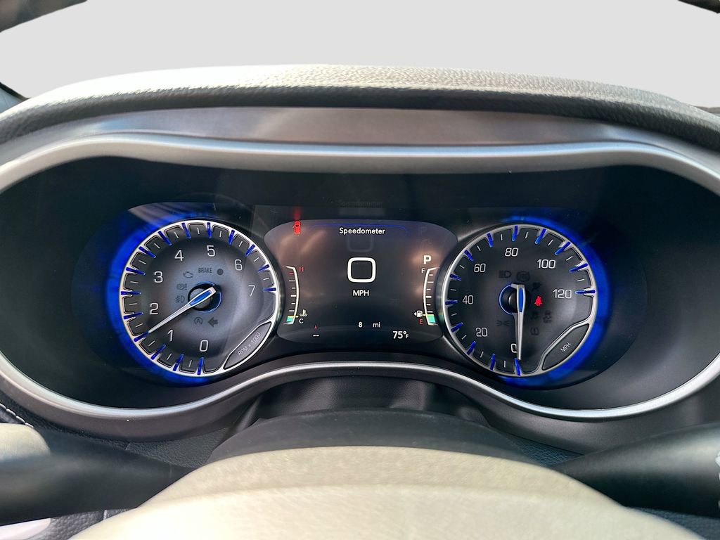 New 2026 Chrysler Pacifica Select image 15