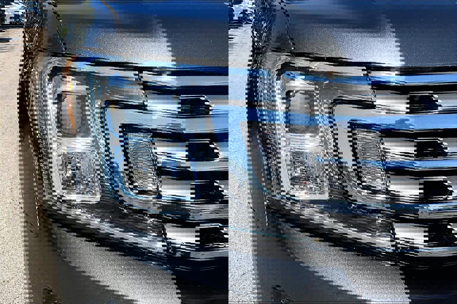 Used 2018 Ford Expedition Limited w/ Equipment Group 301A image 27