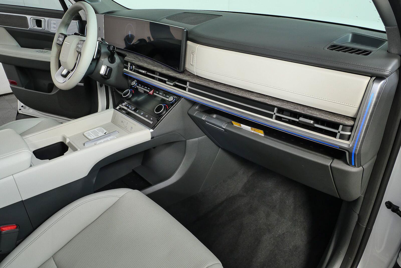 New 2026 Hyundai Santa Fe Limited AWD/4WD image 23