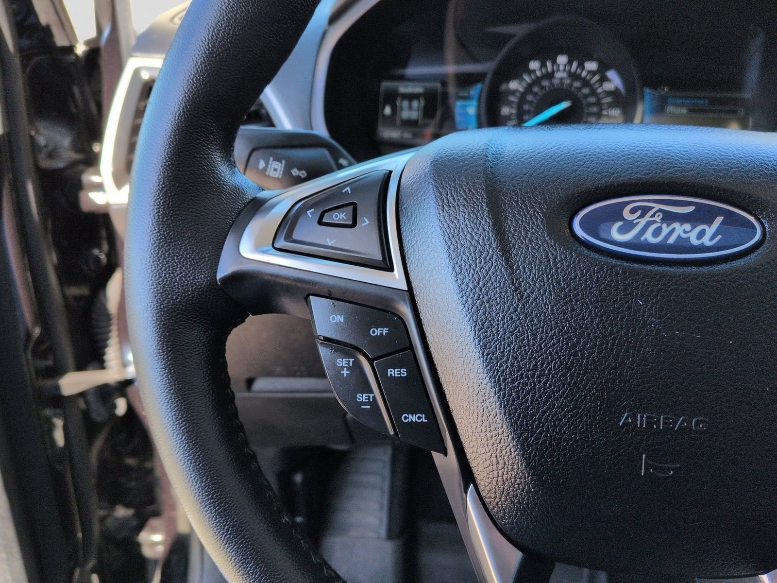 Certified 2024 Ford Edge SEL w/ Convenience Package image 28