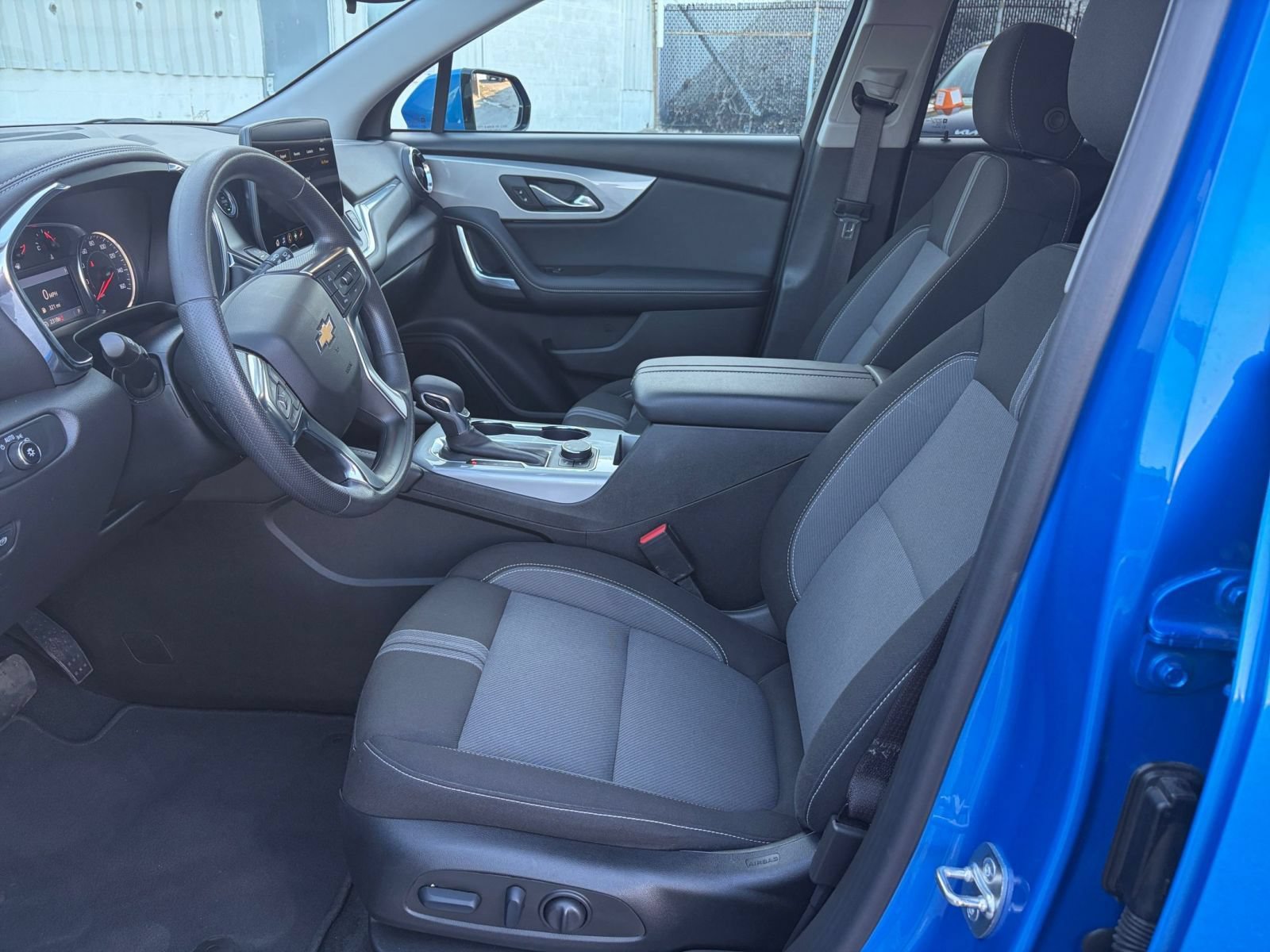 Used 2026 Chevrolet Blazer LT FWD image 27