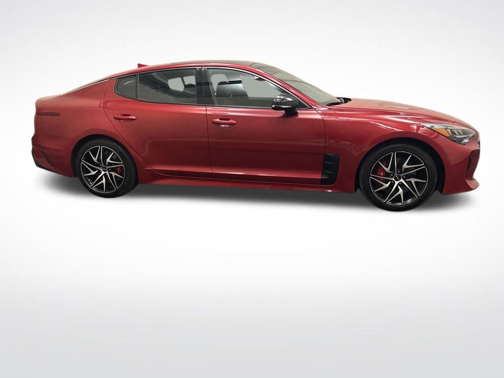 Used 2023 Kia Stinger GT-Line w/ Sun & Sound Package image 3