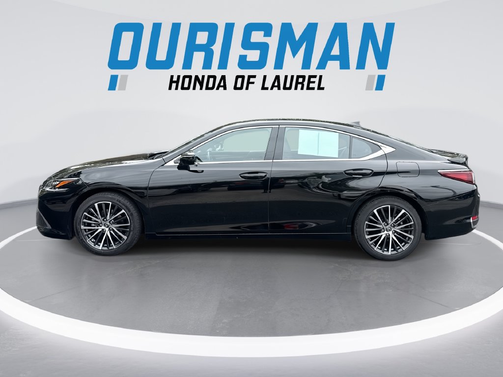 Used 2025 Lexus ES 300h w/ Premium Package FWD image 5