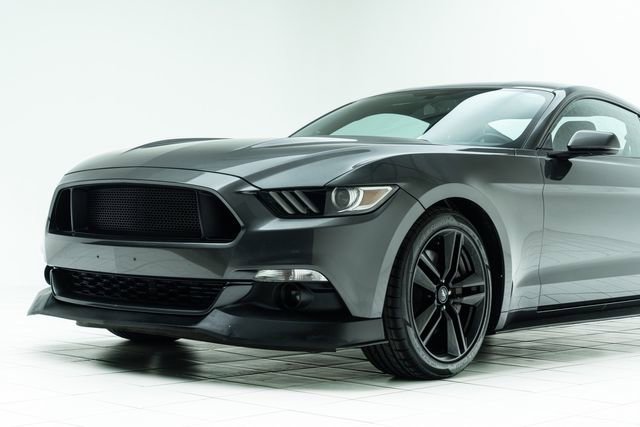 Used 2020 Ford Mustang Premium image 10