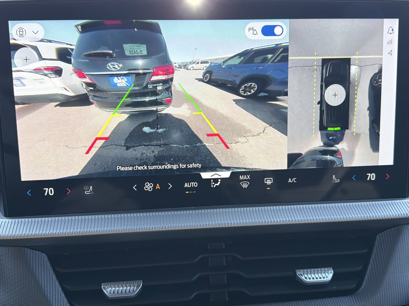 Used 2025 Ford Explorer ST-Line image 27