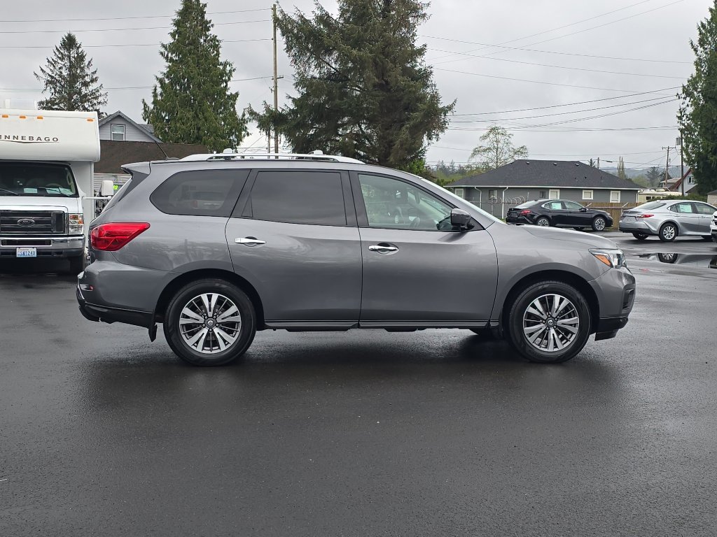 Used 2017 Nissan Pathfinder SL w/ SL Premium Package AWD/4WD image 7