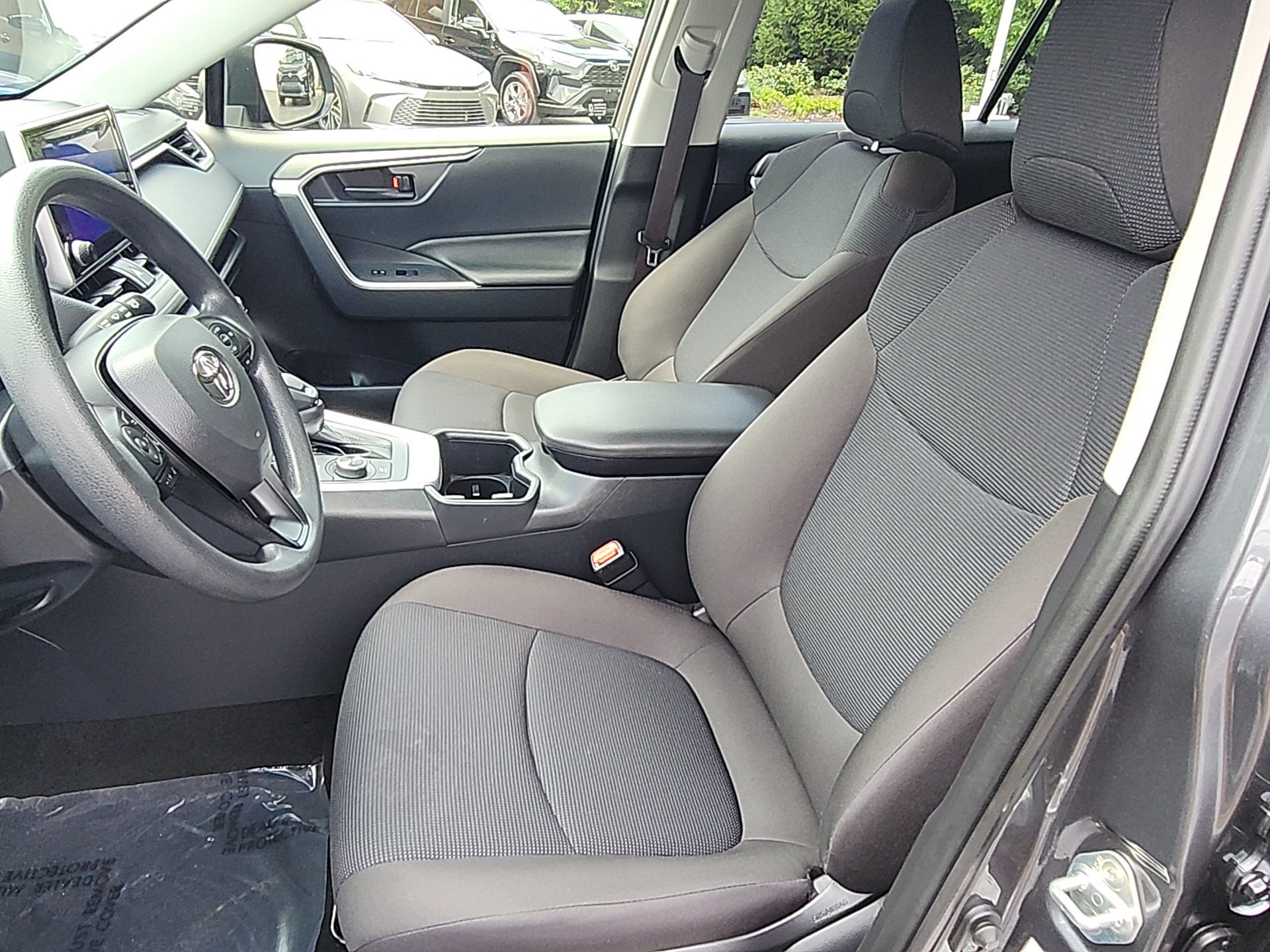 Certified 2025 Toyota RAV4 LE AWD/4WD image 20