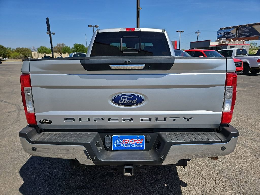 Used 2018 Ford F250 Lariat w/ Lariat Value Package image 9