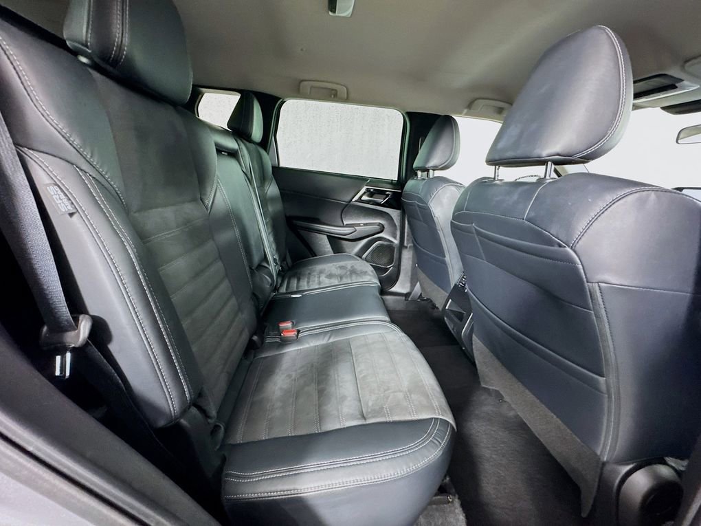 Used 2022 Mitsubishi Outlander SE AWD/4WD image 28