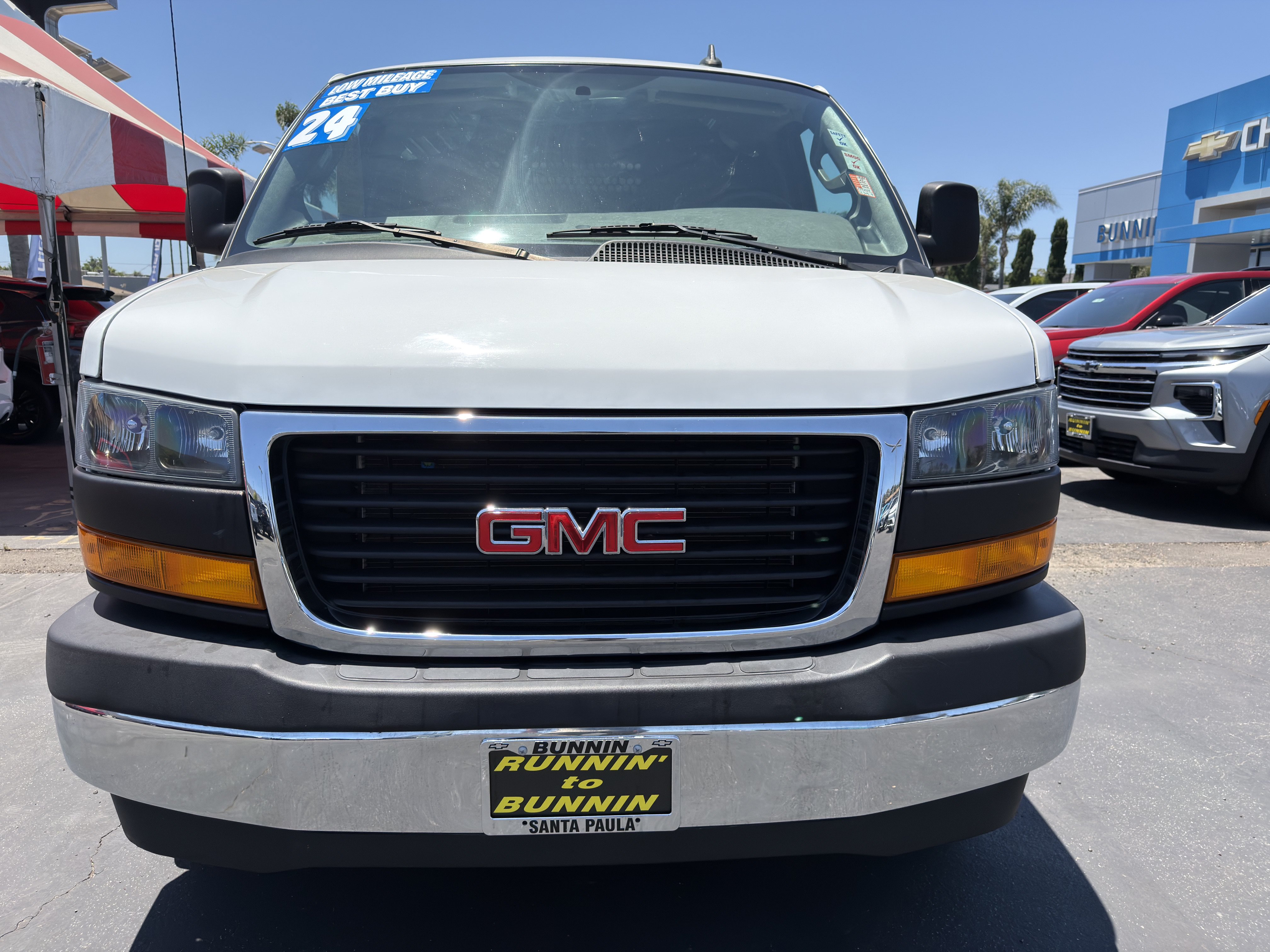 Used 2024 GMC Savana 2500 w/ Driver Convenience Package RWD image 40