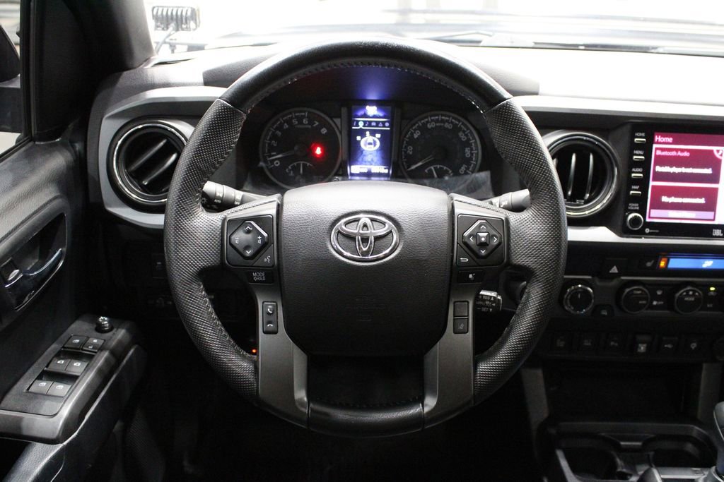 Used 2021 Toyota Tacoma TRD Sport w/ TRD Premium Sport Package image 7