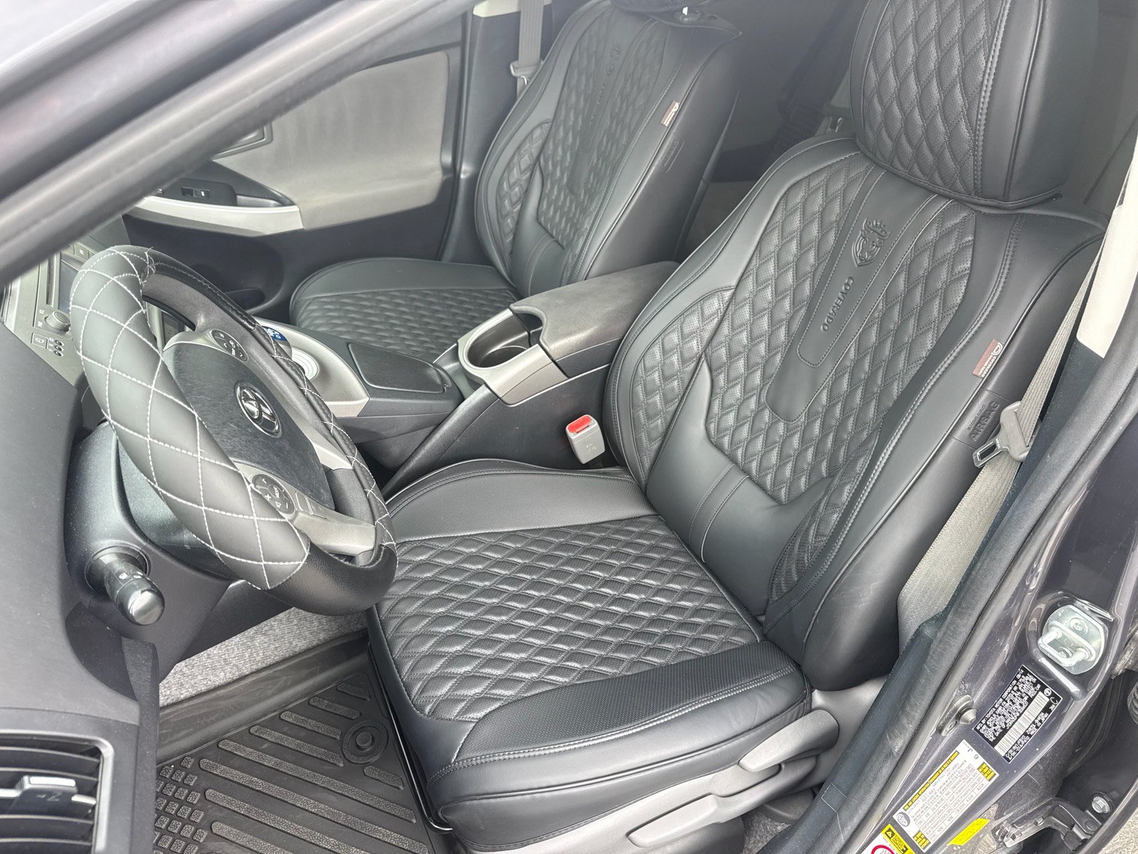 Used 2015 Toyota Prius Prime Plug-In Hybrid FWD image 24