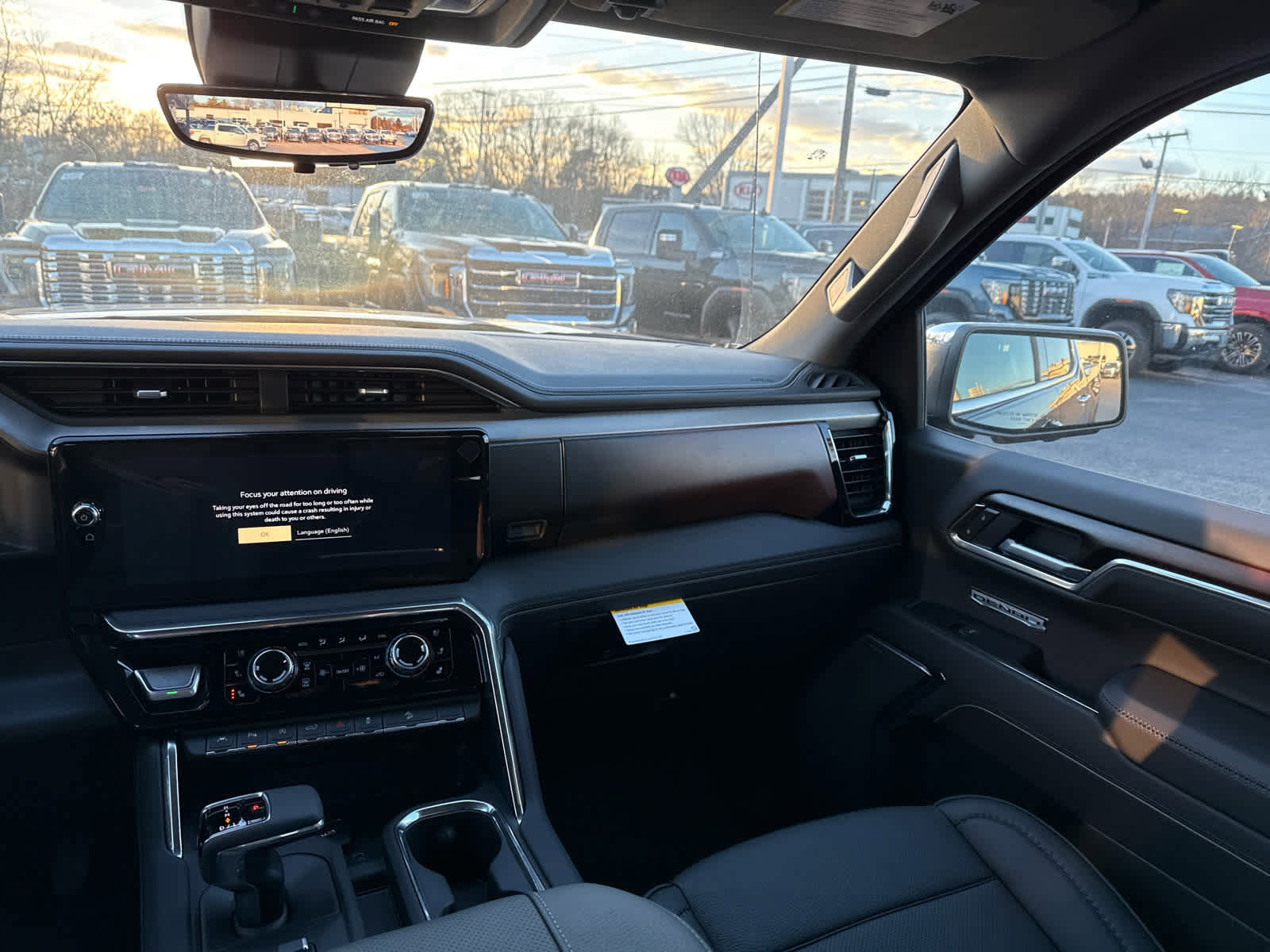 New 2026 GMC Sierra 1500 Denali w/ Denali Reserve Package image 15