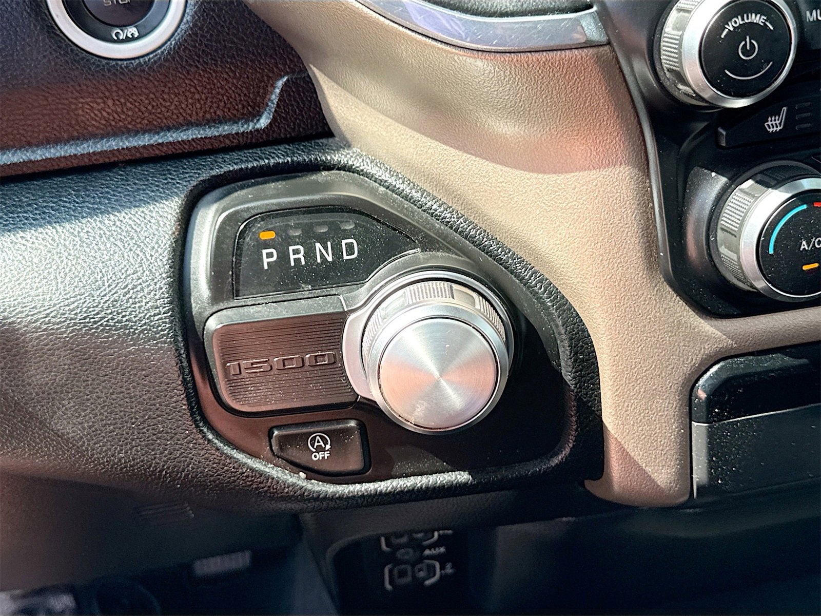 Used 2022 RAM 1500 Laramie image 16