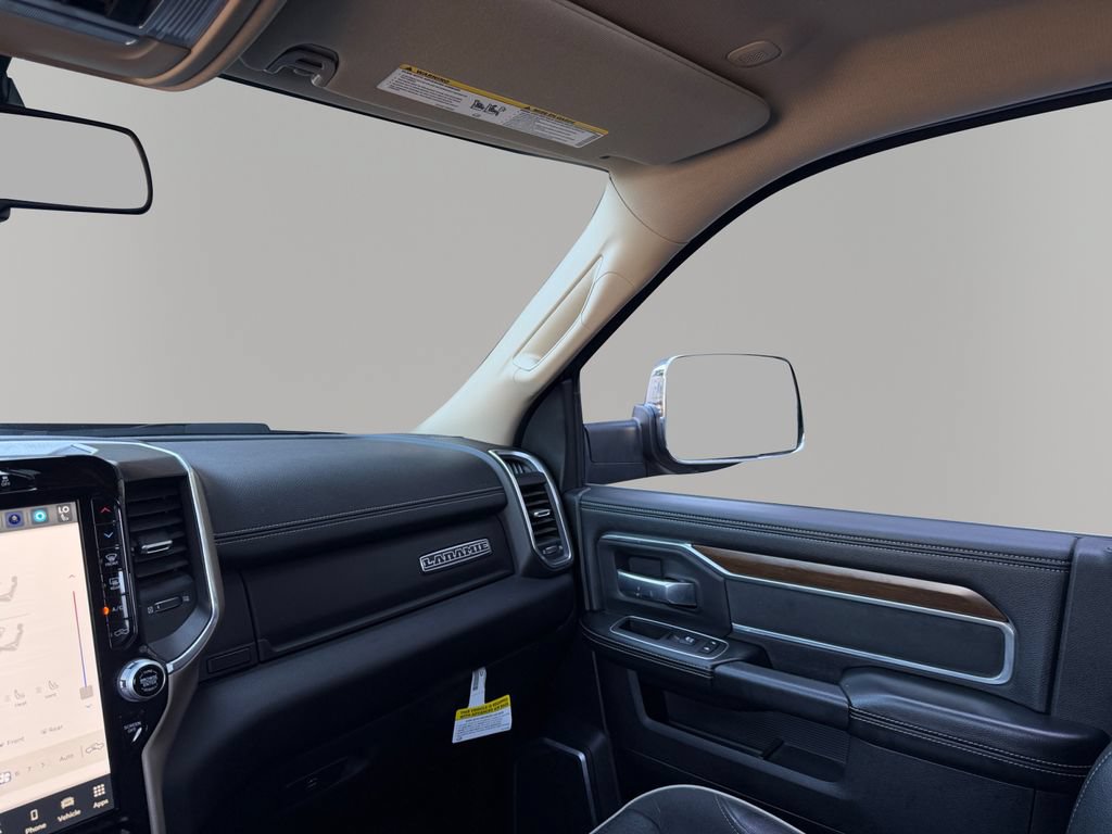 Used 2022 RAM 2500 Laramie AWD/4WD image 30