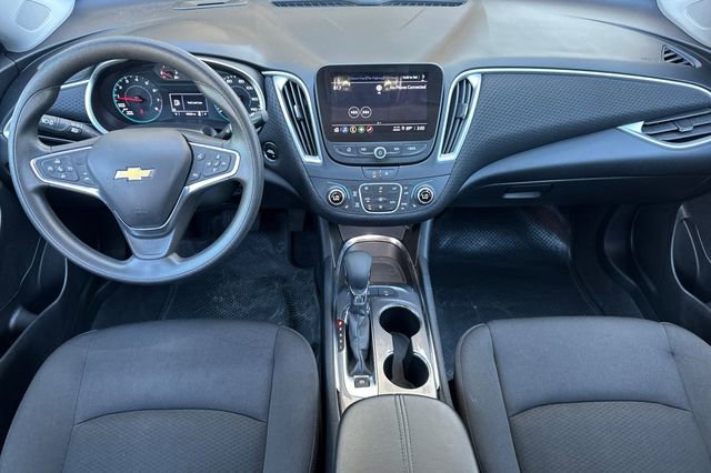 Used 2025 Chevrolet Malibu LT image 15