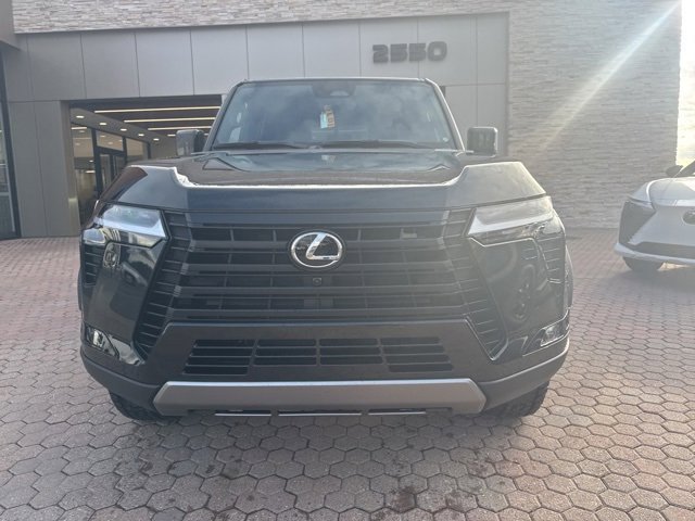 New 2025 Lexus GX 550 image 3