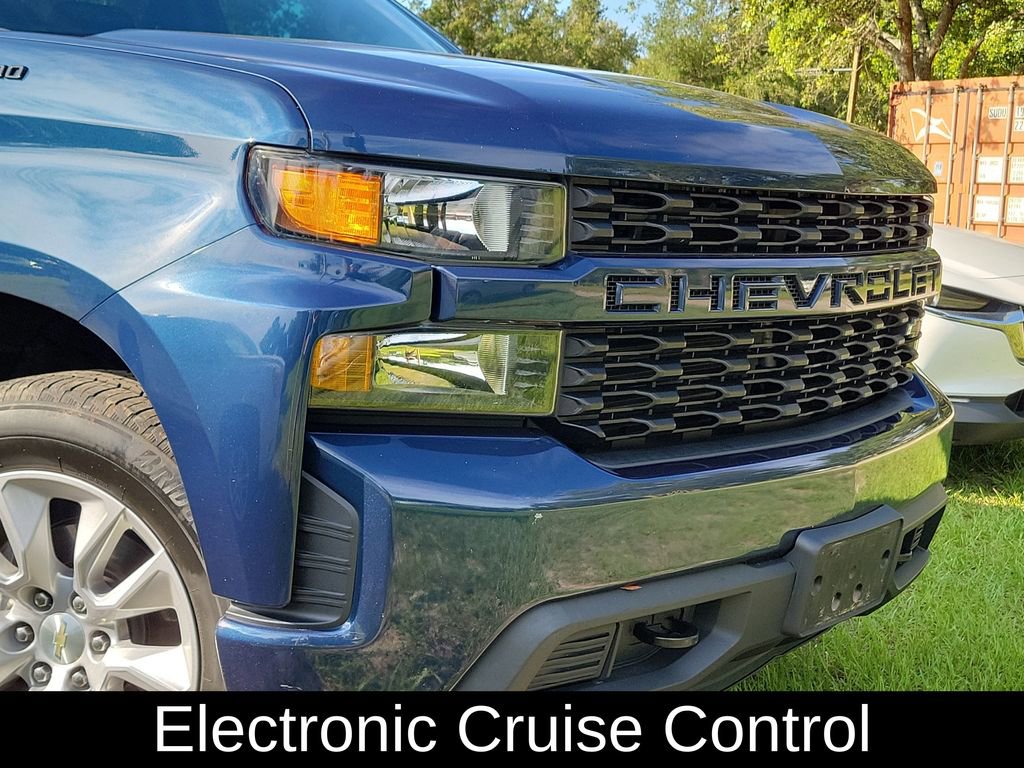 Used 2022 Chevrolet Silverado 1500 Custom w/ LPO, Dark Essentials Package RWD image 6