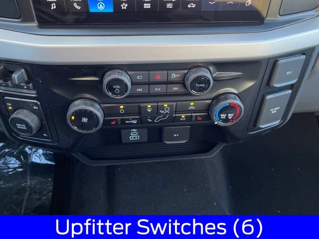 New 2026 Ford F350 XLT w/ XLT Premium Package AWD/4WD image 18