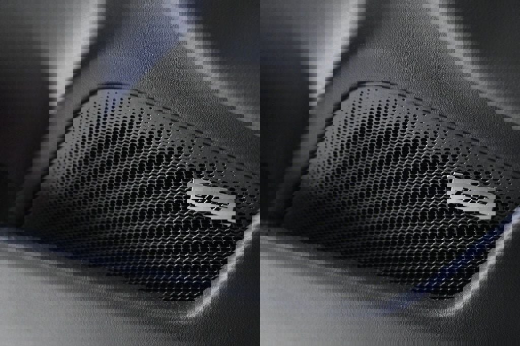 Certified 2025 Porsche Taycan 4 Cross Turismo image 22