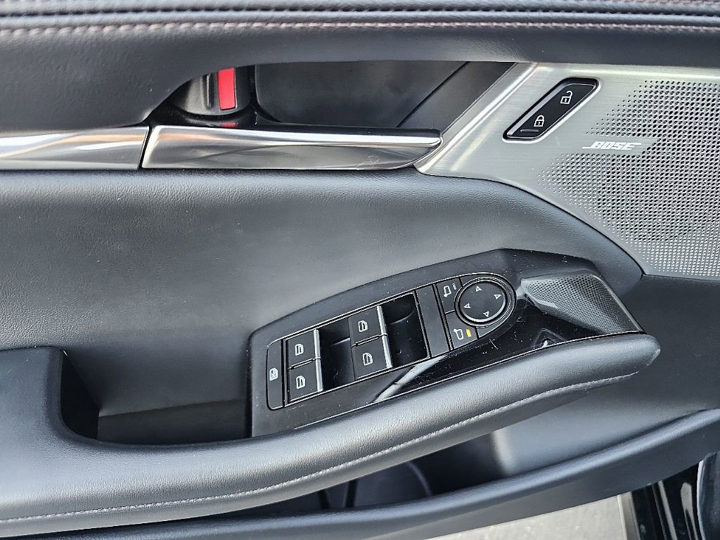 Certified 2025 MAZDA MAZDA3 2.5 Turbo Sedan w/Premium Plus image 25