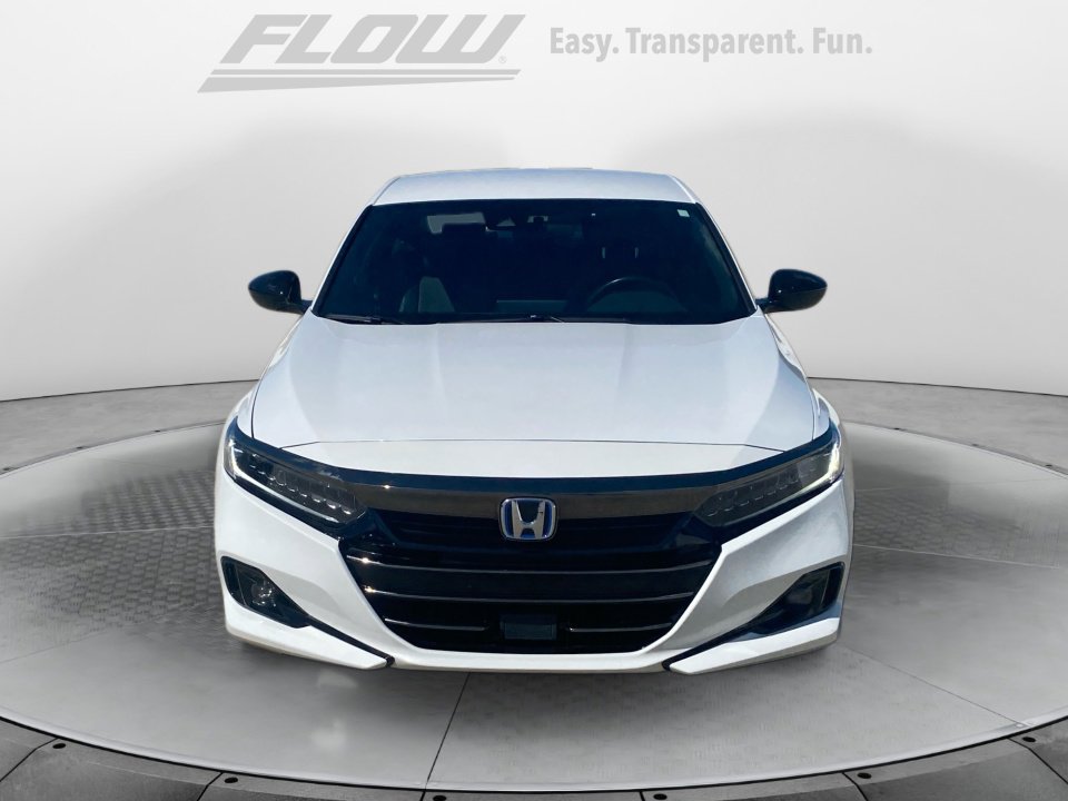Used 2022 Honda Accord Sport image 2