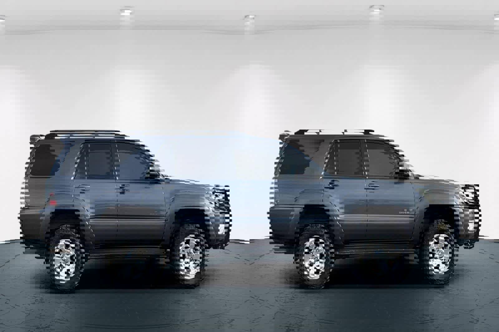 Used 2005 Toyota 4Runner SR5 image 6