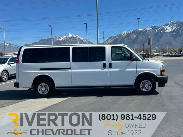 Used 2023 Chevrolet Express 3500 LS image 21
