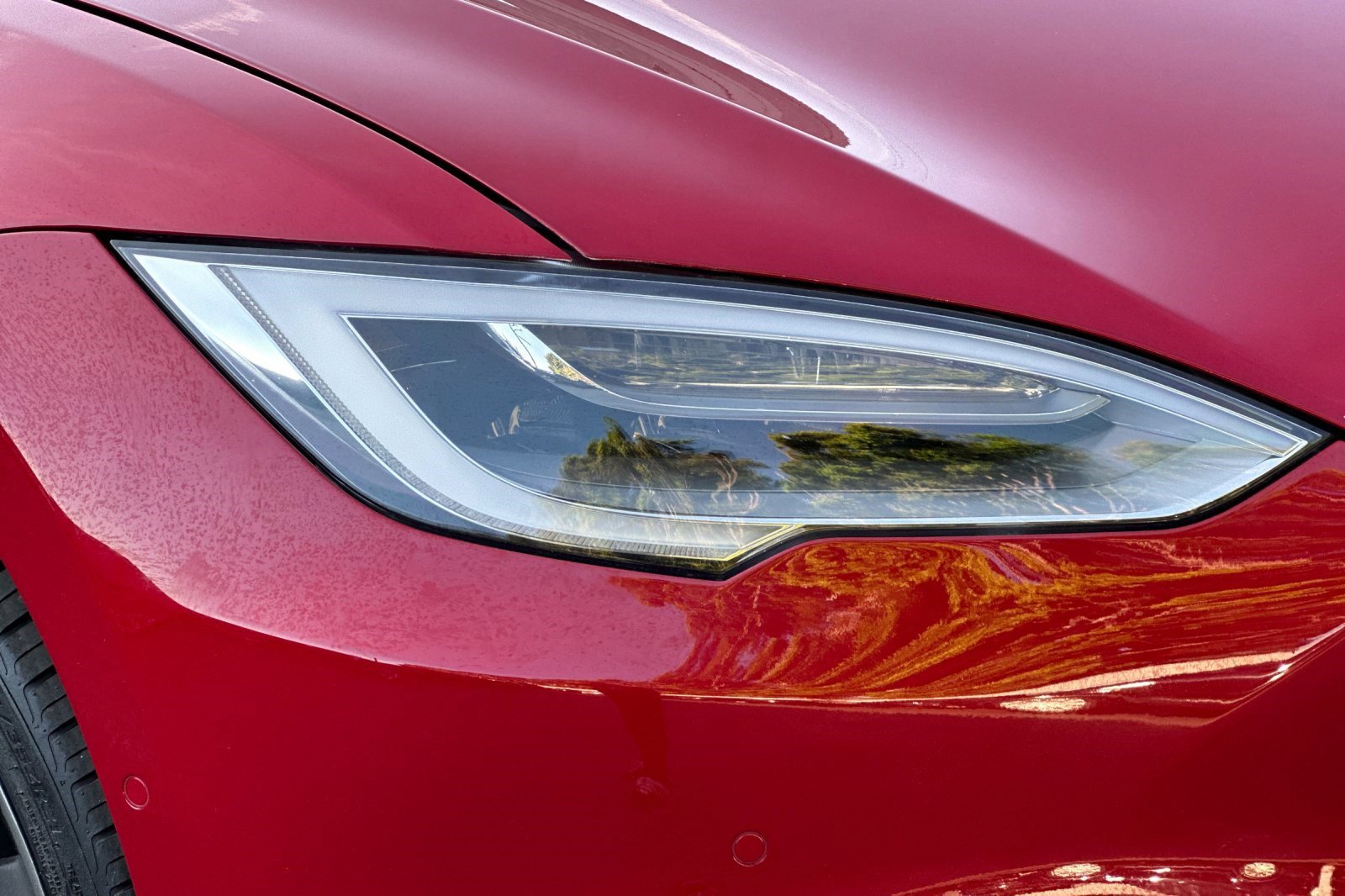 Used 2020 Tesla Model S Long Range Plus image 12