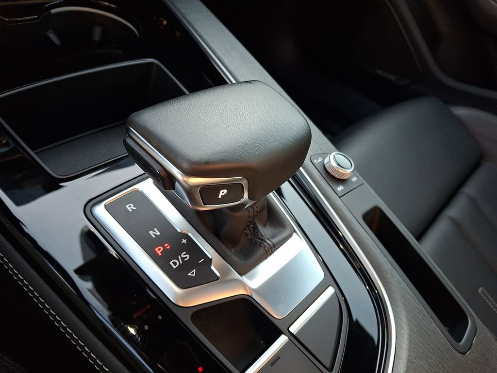 Used 2023 Audi A5 2.0T Premium Plus w/ Premium Plus AWD/4WD image 16