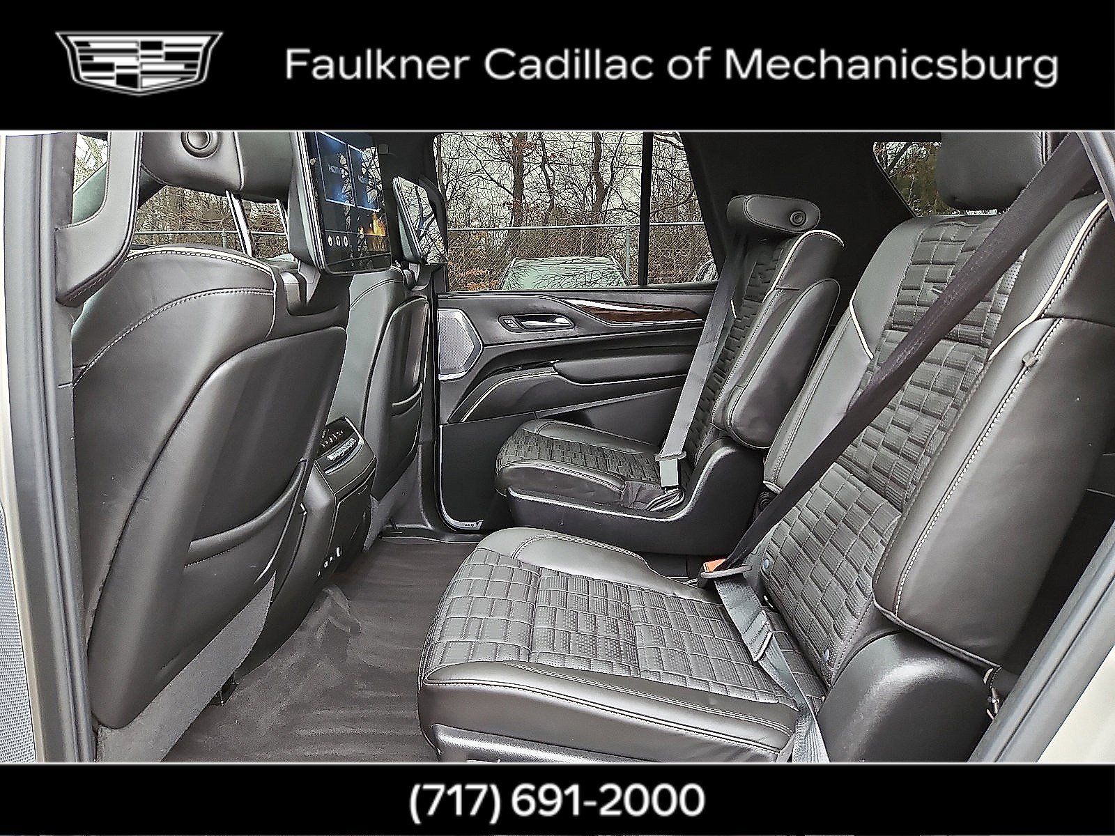 Certified 2024 Cadillac Escalade Sport Platinum w/ LPO, ONYX Package AWD/4WD image 10