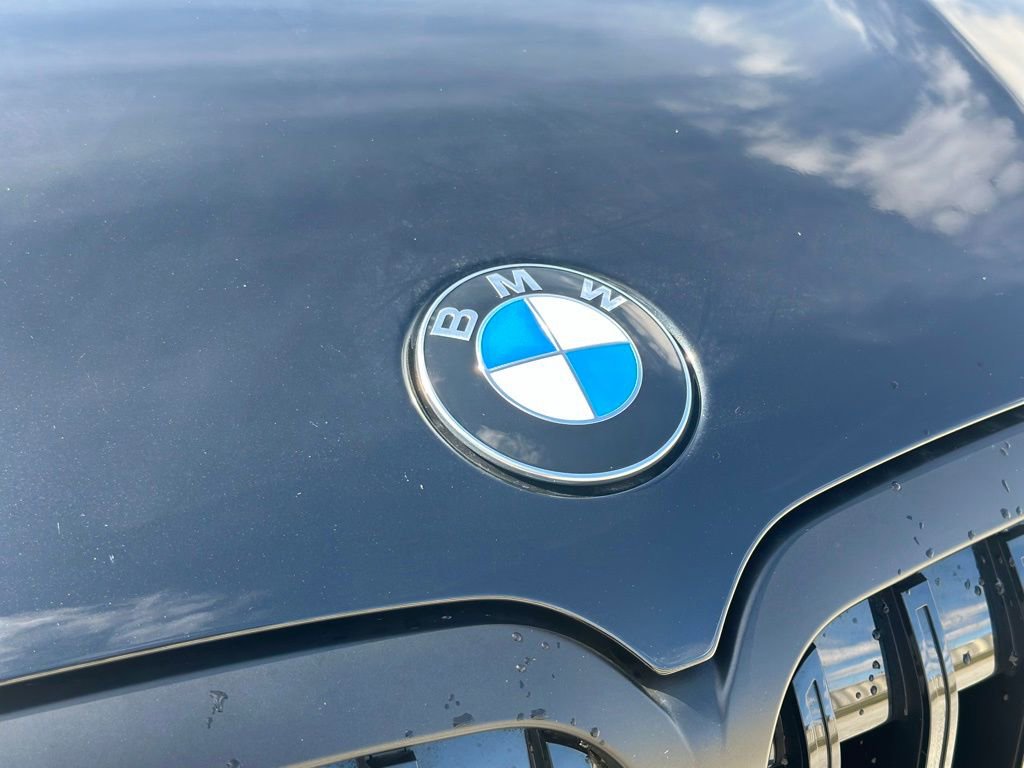 Certified 2025 BMW X7 M60i image 11