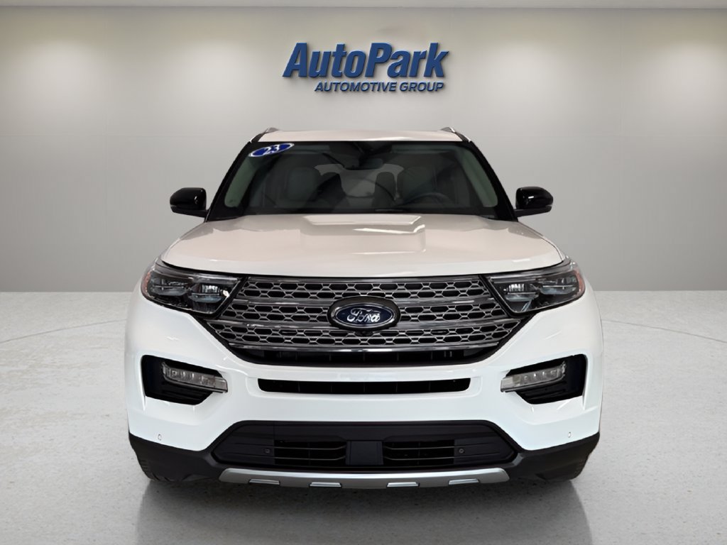 Used 2023 Ford Explorer Limited w/ Limited Technology Package AWD/4WD image 2