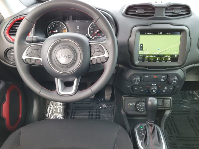 Used 2023 Jeep Renegade Trailhawk AWD/4WD image 9