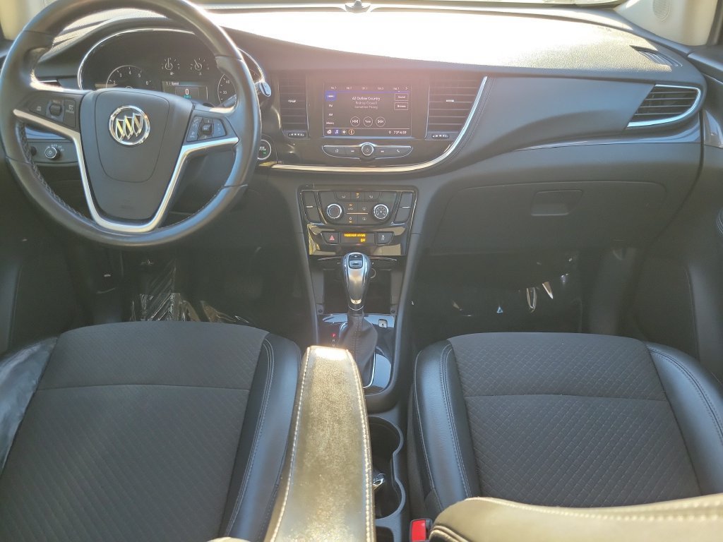 Used 2022 Buick Encore Preferred AWD/4WD image 12