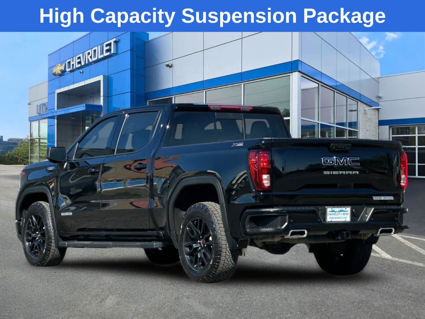 Used 2024 GMC Sierra 1500 Elevation w/ Elevation Premium Package AWD/4WD image 6