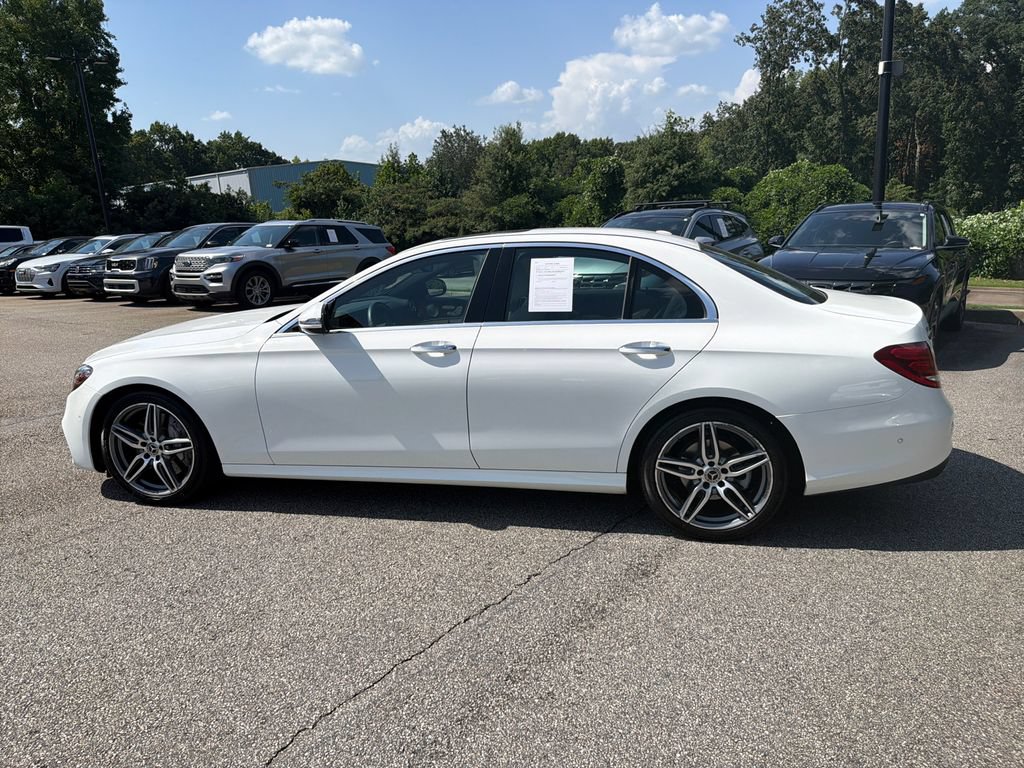 Used 2018 Mercedes-Benz E 300 image 4