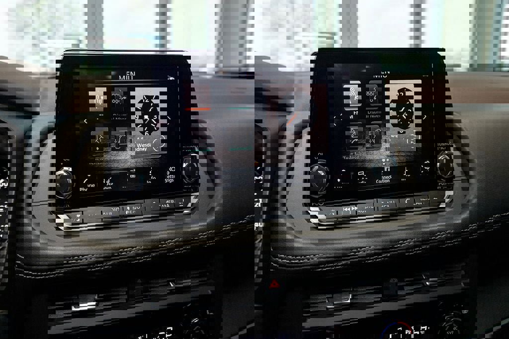 Used 2023 Nissan Rogue SV w/ SV Premium B Package image 24