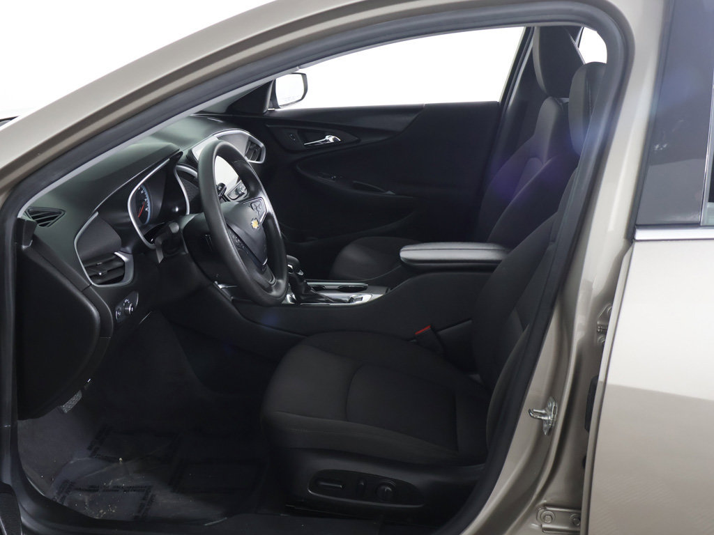 Used 2023 Chevrolet Malibu LT FWD image 24