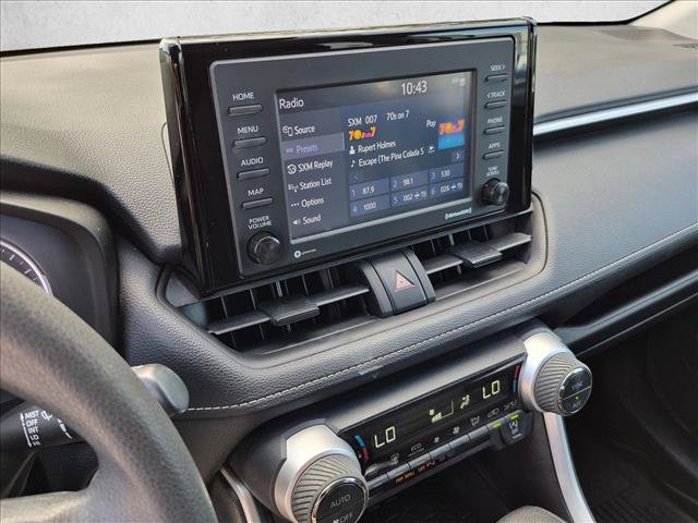 Used 2021 Toyota RAV4 XLE FWD image 14