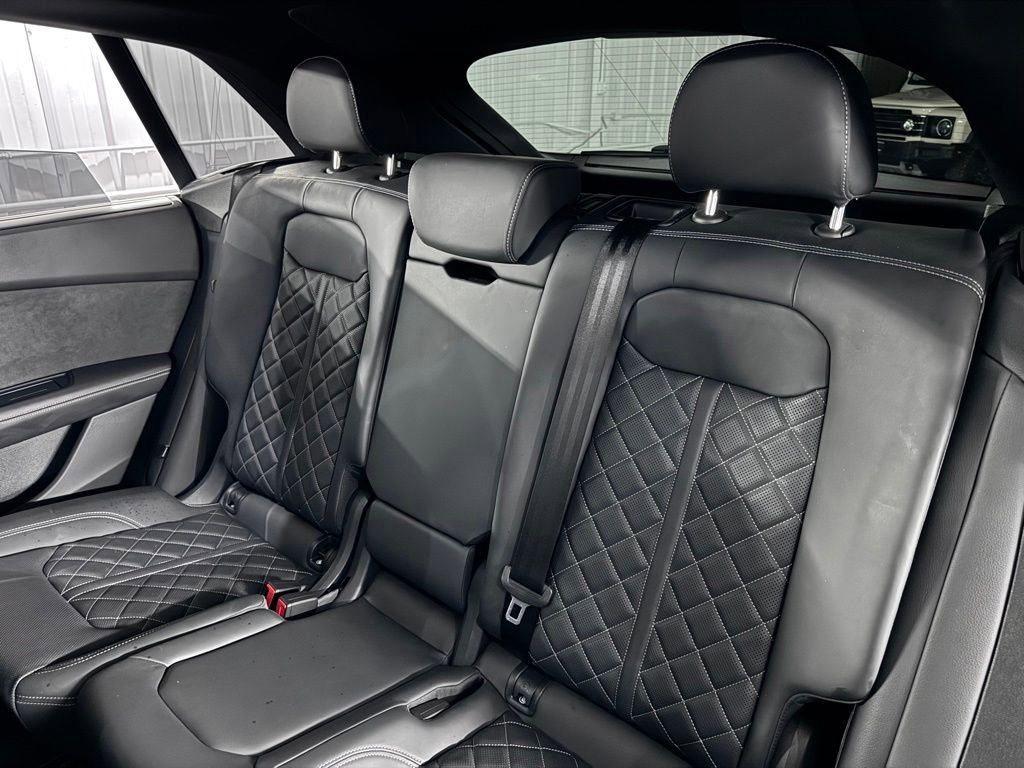 Used 2024 Audi SQ8 Premium Plus AWD/4WD image 44