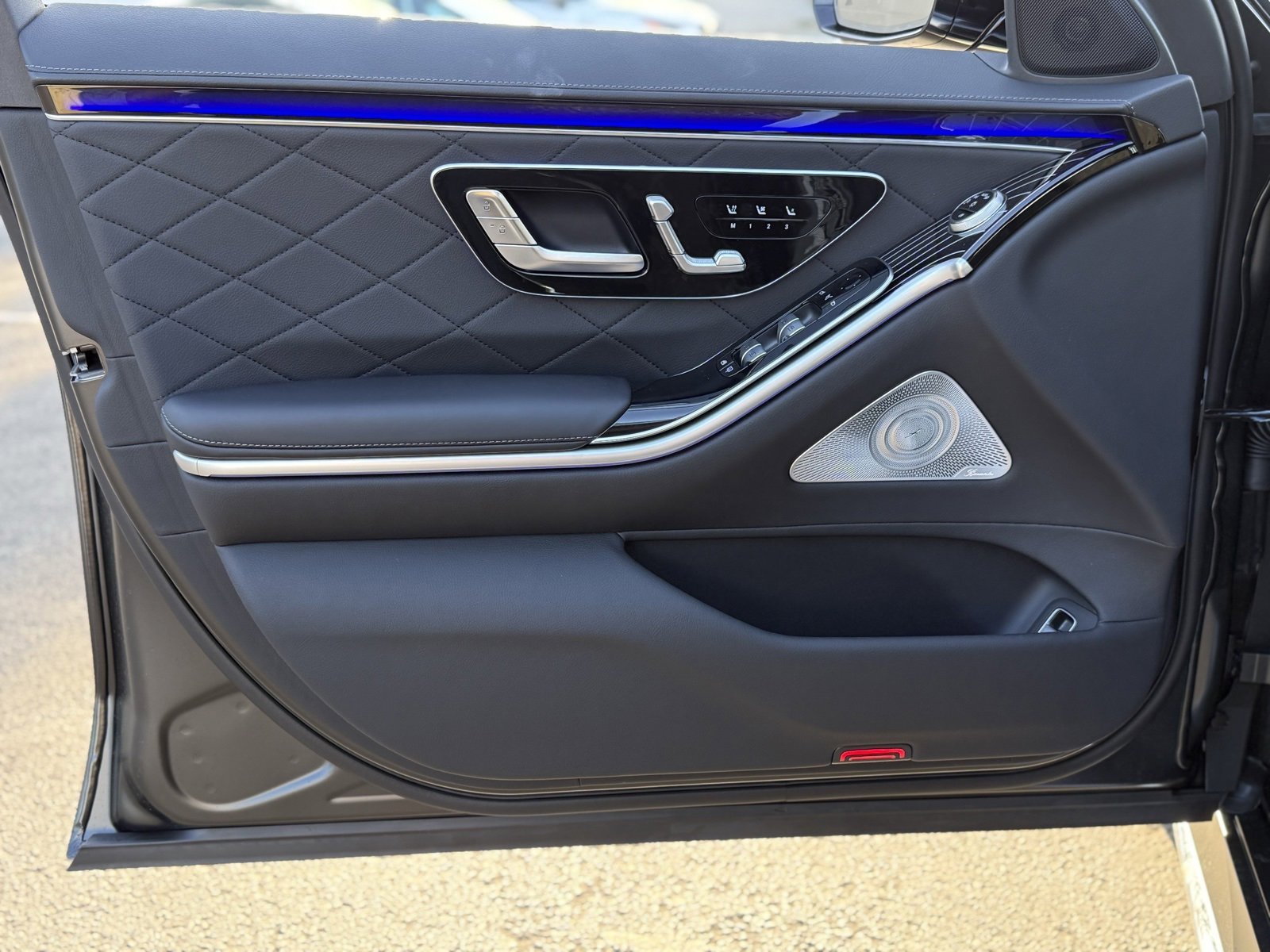New 2026 Mercedes-Benz S 580 4MATIC Sedan image 14