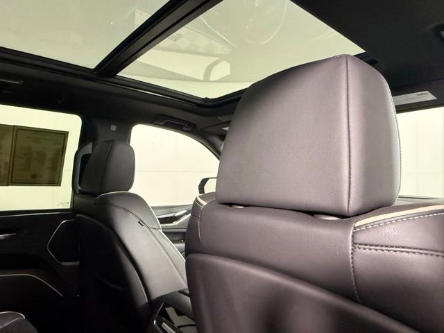 Certified 2024 Cadillac Escalade Sport image 30