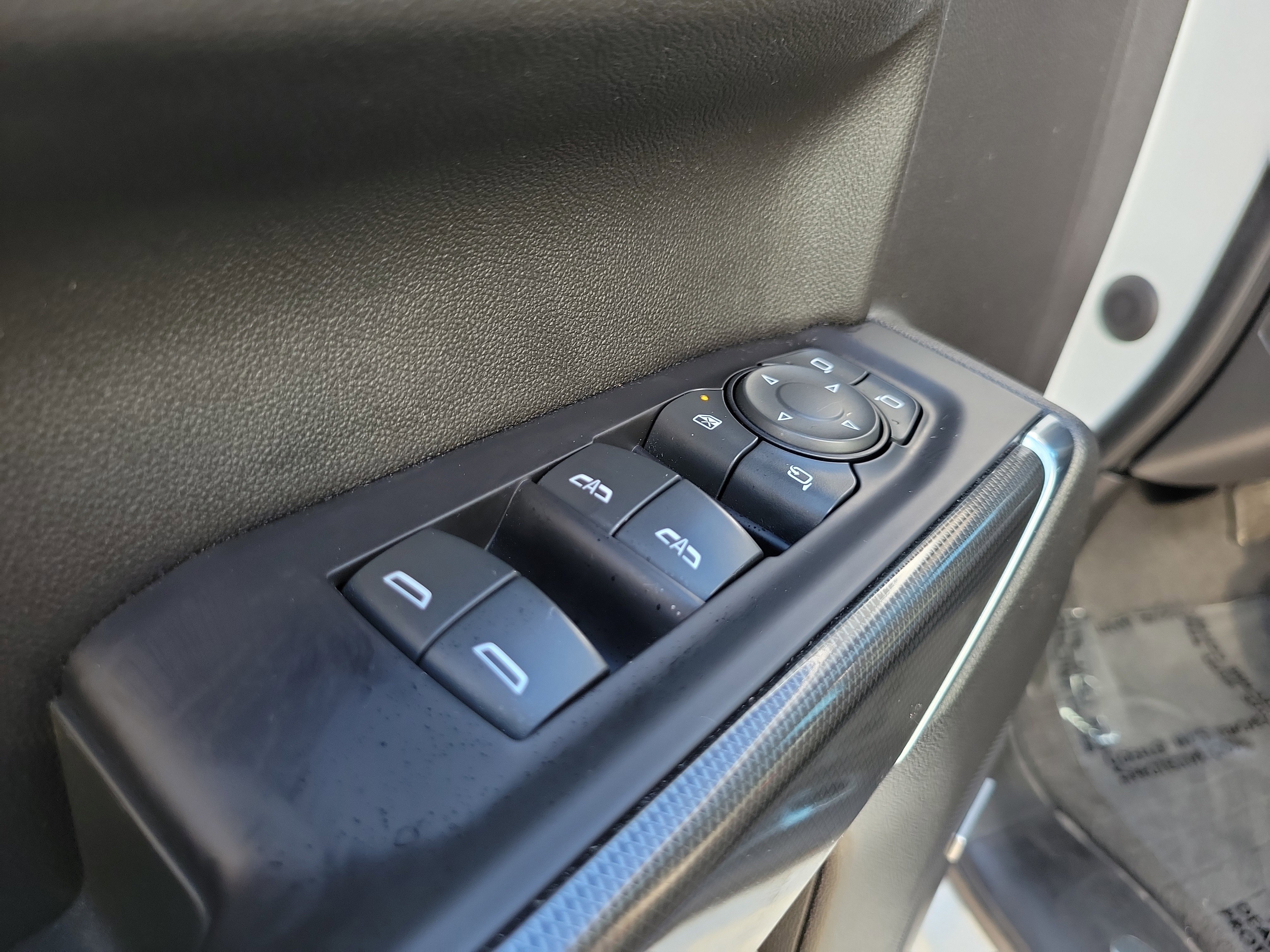 Used 2020 GMC Sierra 1500 AT4 w/ AT4 Premium Package image 25