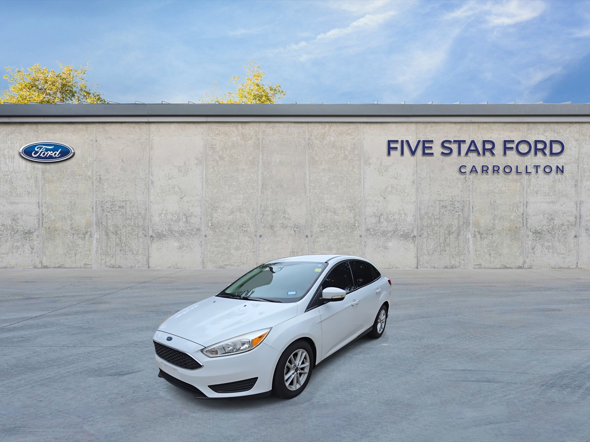 Used 2017 Ford Focus SE FWD image 4