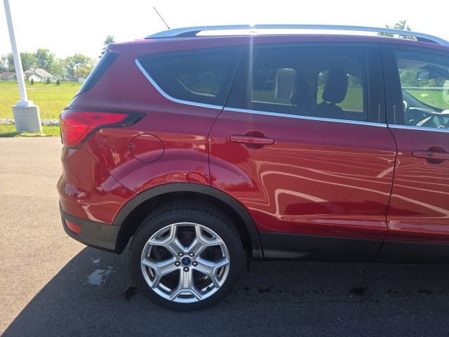 Used 2019 Ford Escape Titanium AWD/4WD image 7