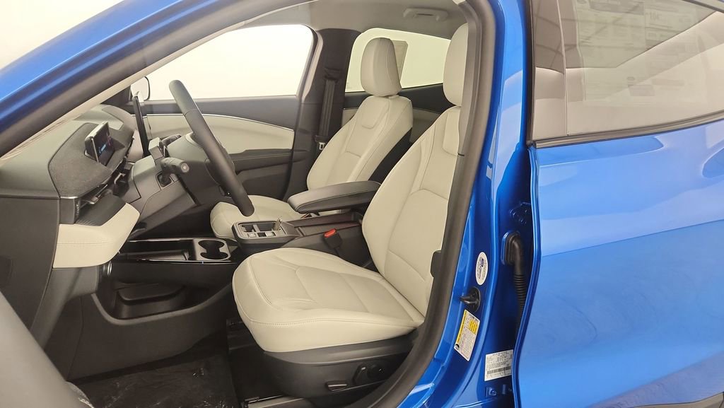 New 2025 Ford Mustang Mach-E Premium image 12