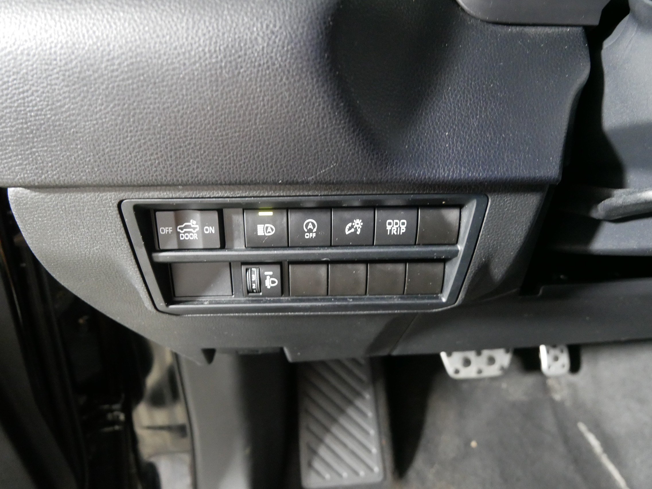 Used 2023 Toyota Tundra SR5 w/ TRD Off-Road Package AWD/4WD image 26