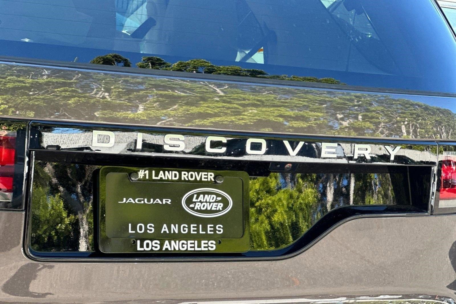 New 2026 Land Rover Discovery S AWD/4WD image 24